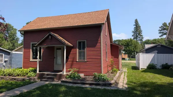 242 2ND AVE NE, Sioux Center, IA 51250