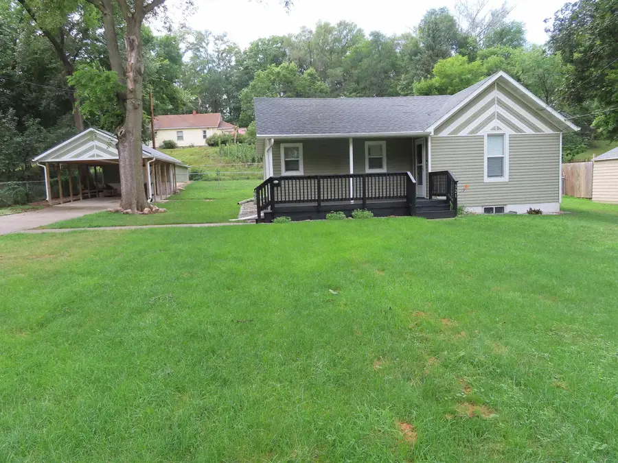 321 S Prescott St, Sioux City, IA 51103 - #2
