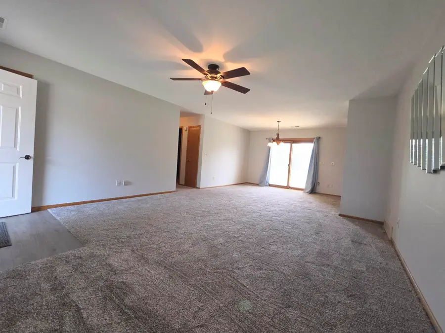322 Lakeshore Dr., McCook Lake, SD 57049 - #3