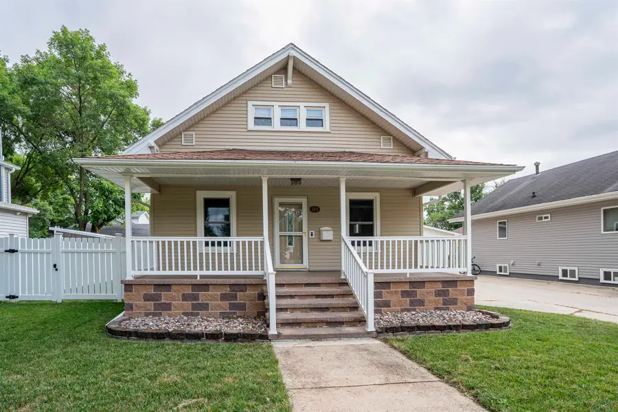 414 2nd Ave NW, Le Mars, IA 51031 - #2