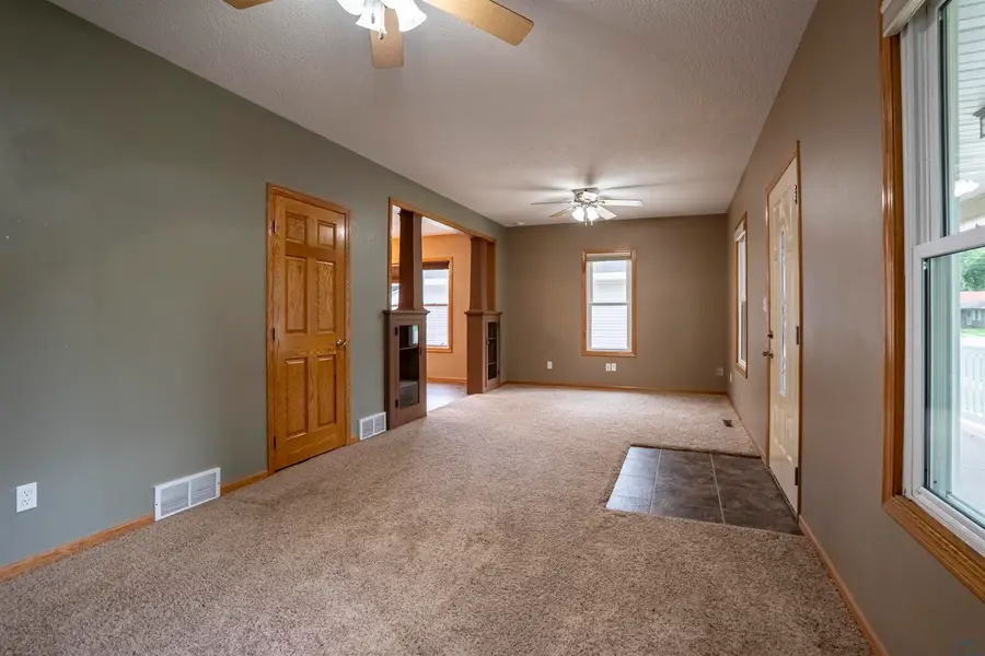 414 2nd Ave NW, Le Mars, IA 51031 - #3
