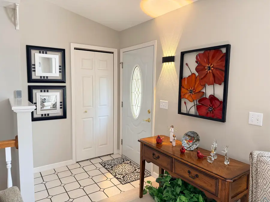 3131 Glen Oaks Blvd, Sioux City, IA 51104 - #3