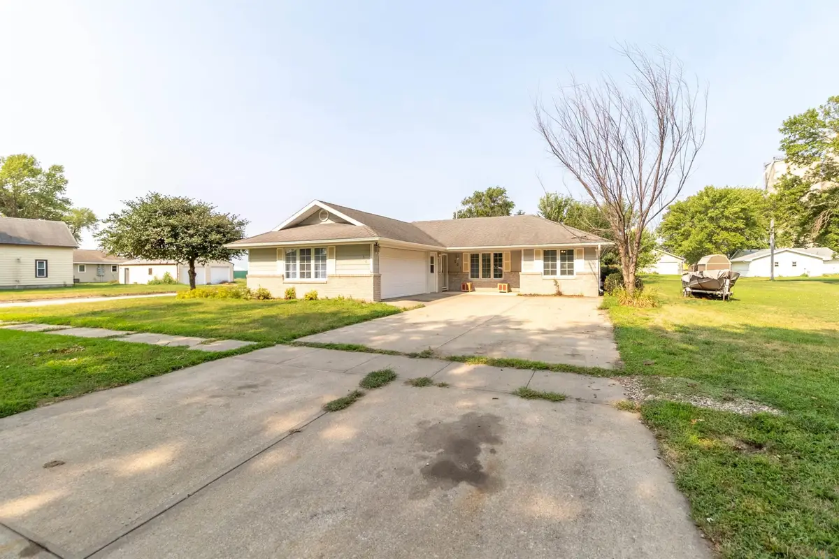 201 Barnard Street, Sloan, IA 51055 - #1