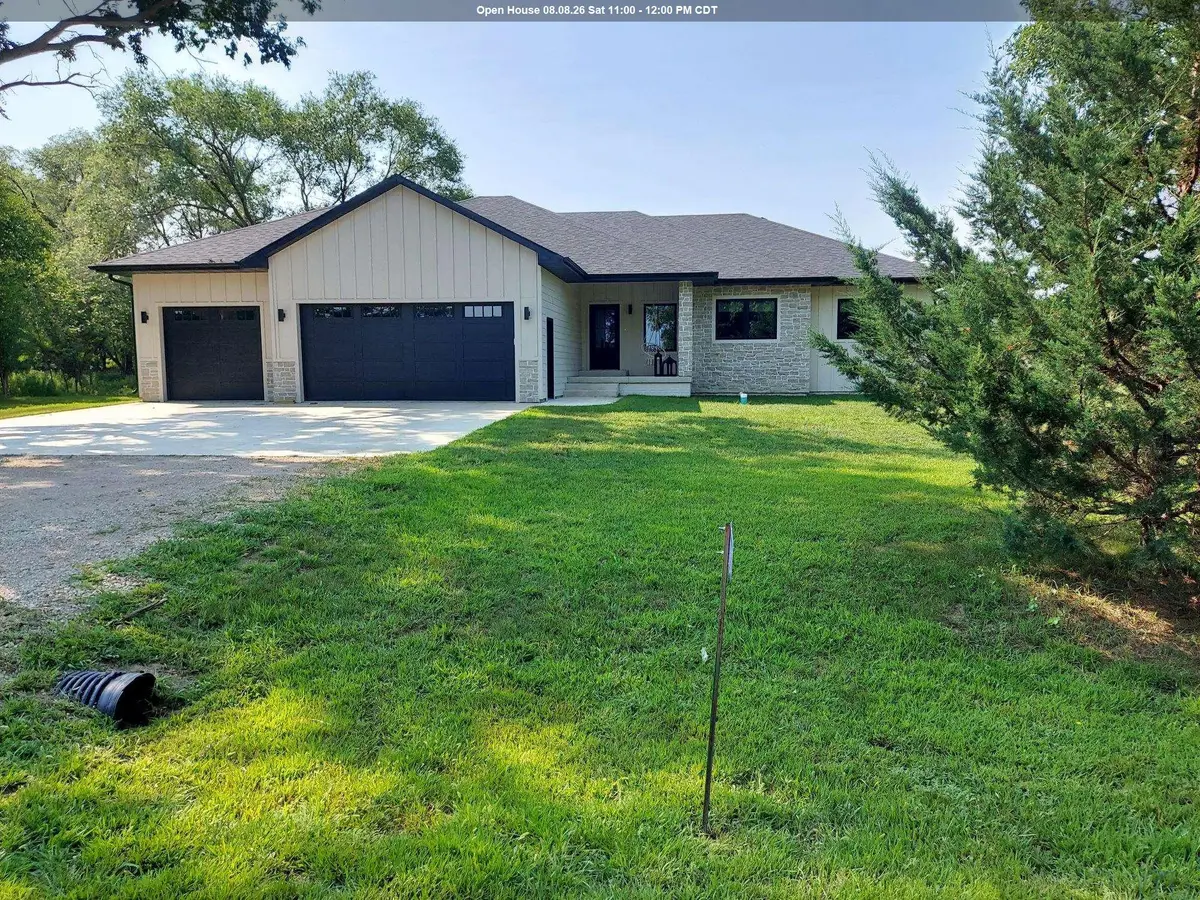1000 Deerfield Rd., Vermillion, SD 57069 - #1