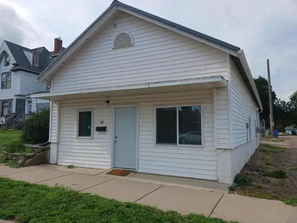 13 W National, Vermillion, SD 57069