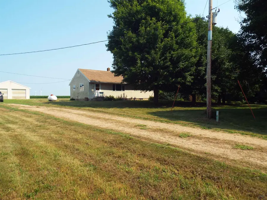 1234 Warbler Avenue, Harris, IA 51345 - #2