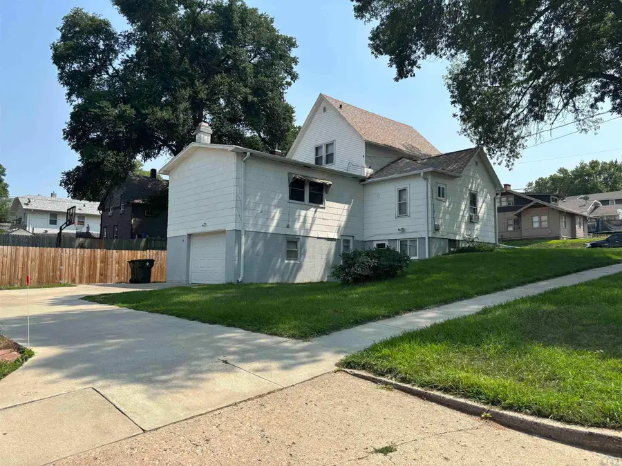 4103 Davis Ave, Sioux City, IA 51106 - #2