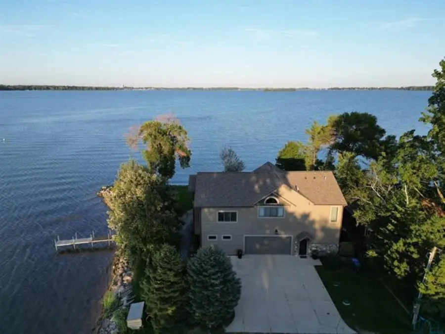 206 SCOTT ST, Storm Lake, IA 50588 - #3