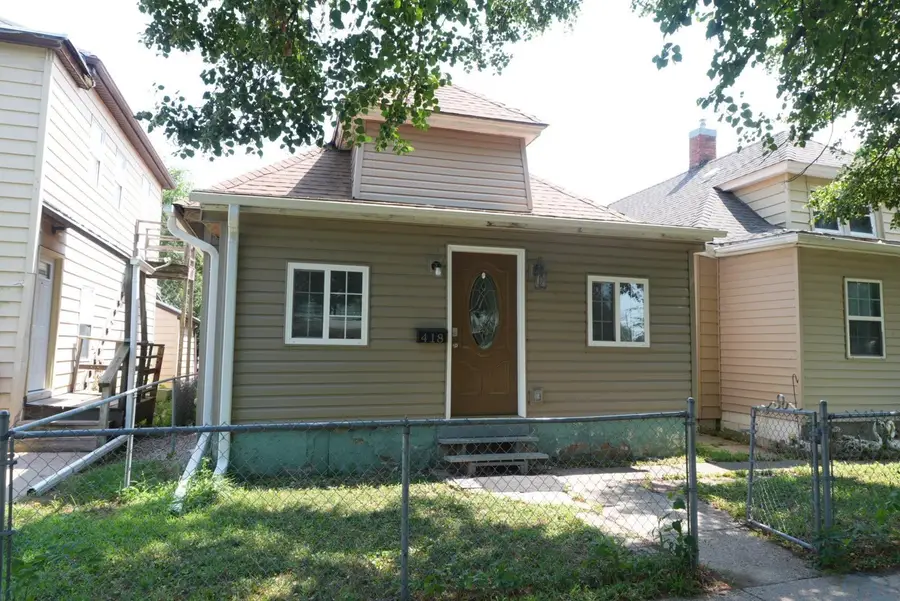 418 OMAHA ST, Sioux City, IA 51103 - #3