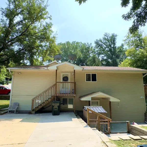 1001-03 S RUSTIN ST, Sioux City, IA 51106