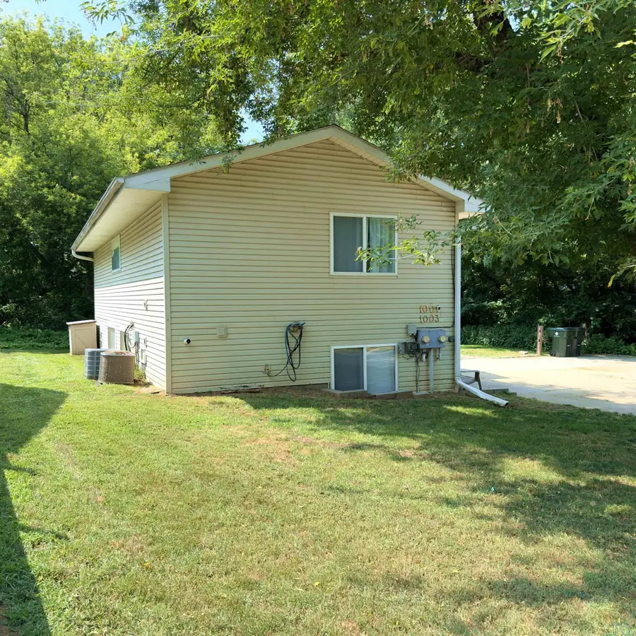1001-03 S RUSTIN ST, Sioux City, IA 51106 - #3