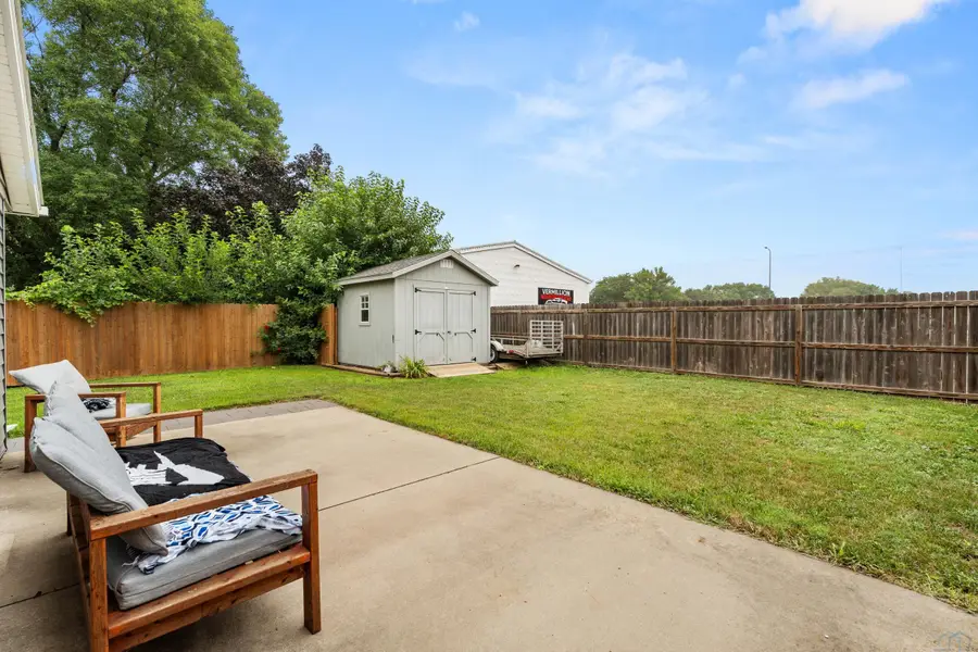 602 Jefferson, Vermillion, SD 57059 - #3