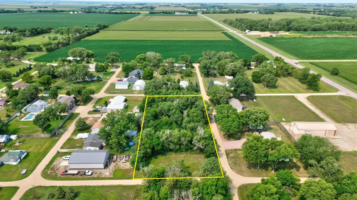 31911 2ND AVE, Elk Point, SD 57025 - #1