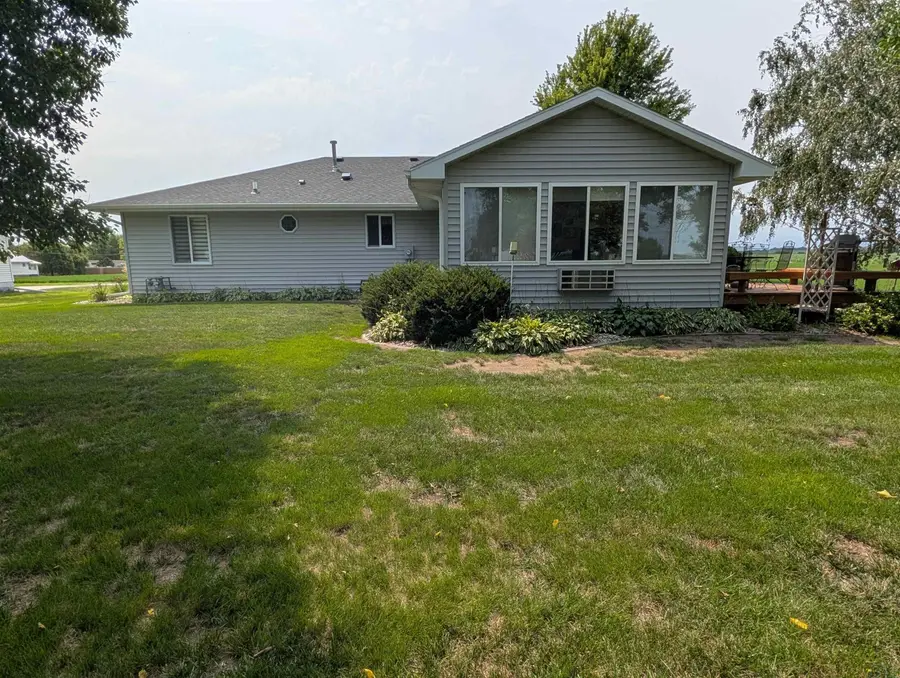 706 W 2nd Street, Wakefield, NE 68784 - #2
