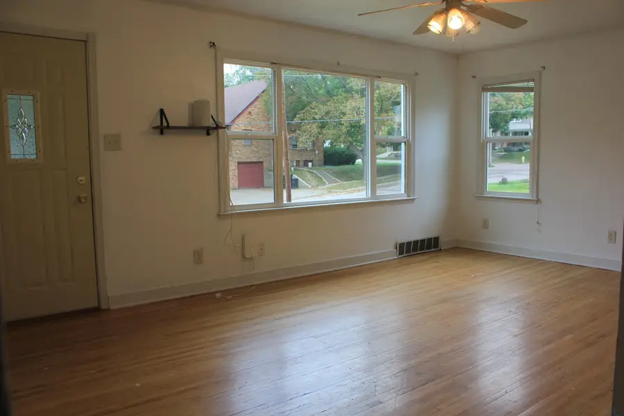 814 34th St, Sioux City, IA 51104 - #2