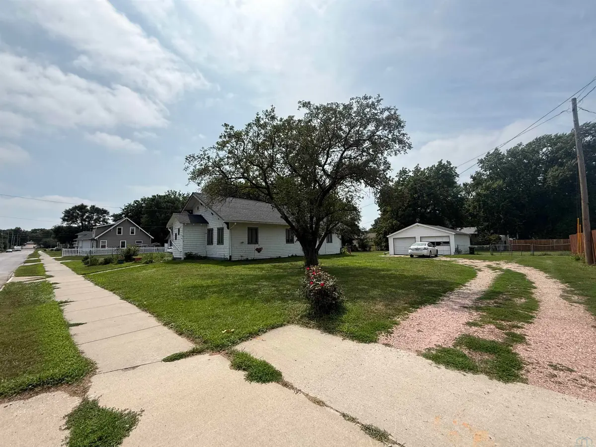 2223 Myrtle Street, Sioux City, IA 51103 - #1