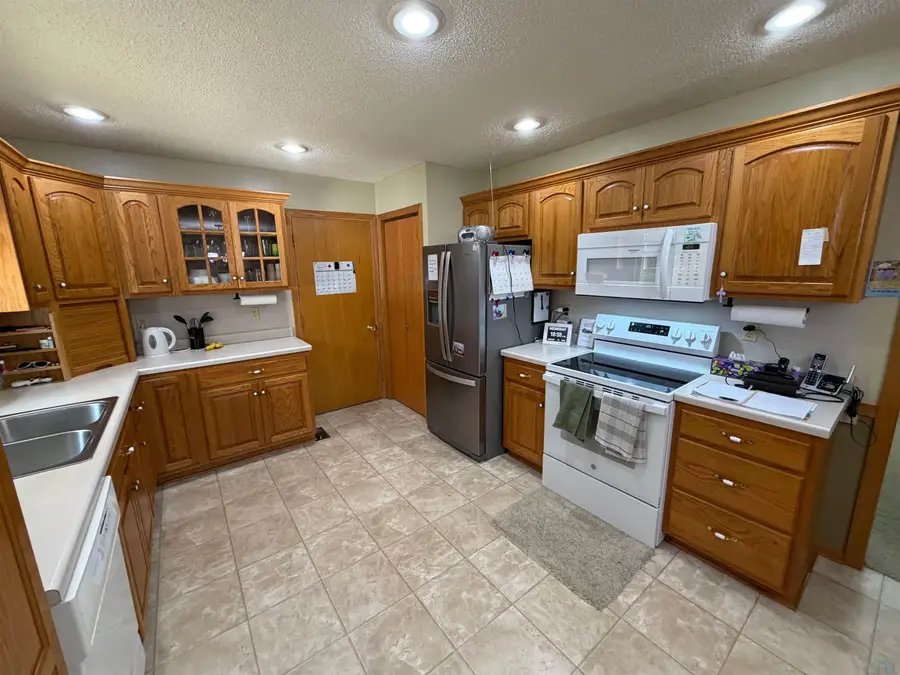 103 Oak Street, Hospers, IA 51238 - #3