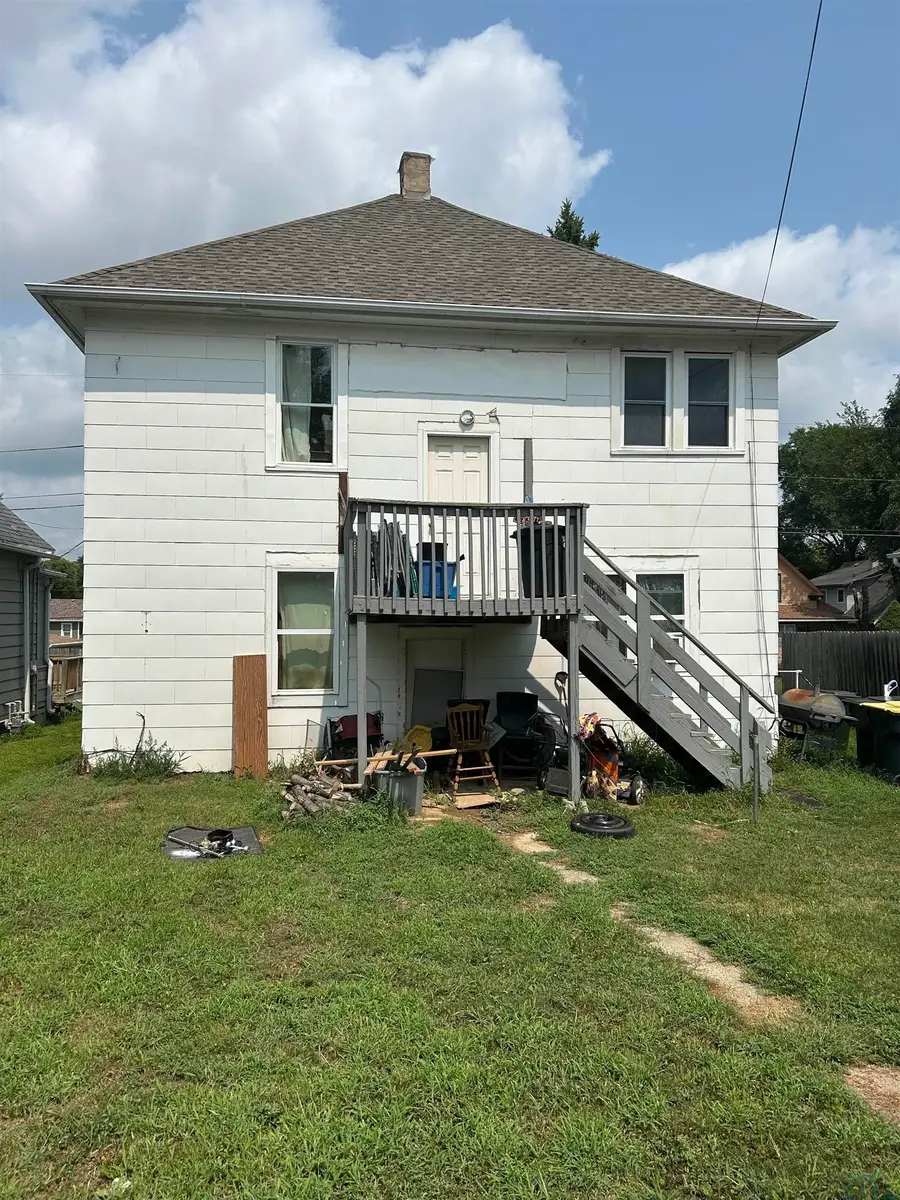 1818 W PALMER AVE, Sioux City, IA 51103 - #2