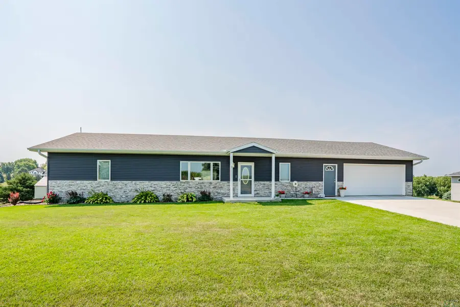 26800 ASH ST, Hinton, IA 51024 - #2