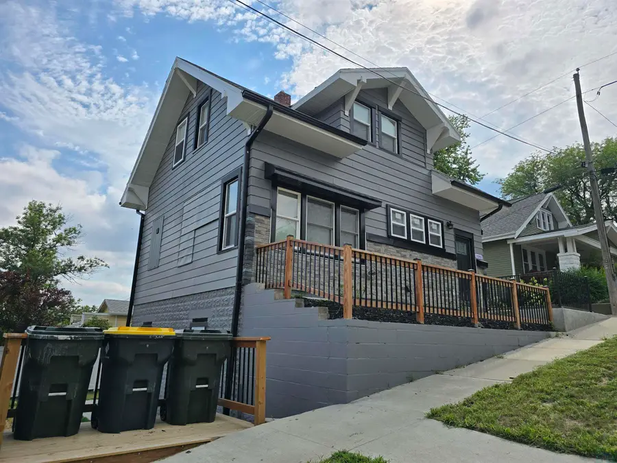 1040 Hill Ave, Sioux City, IA 51104 - #2