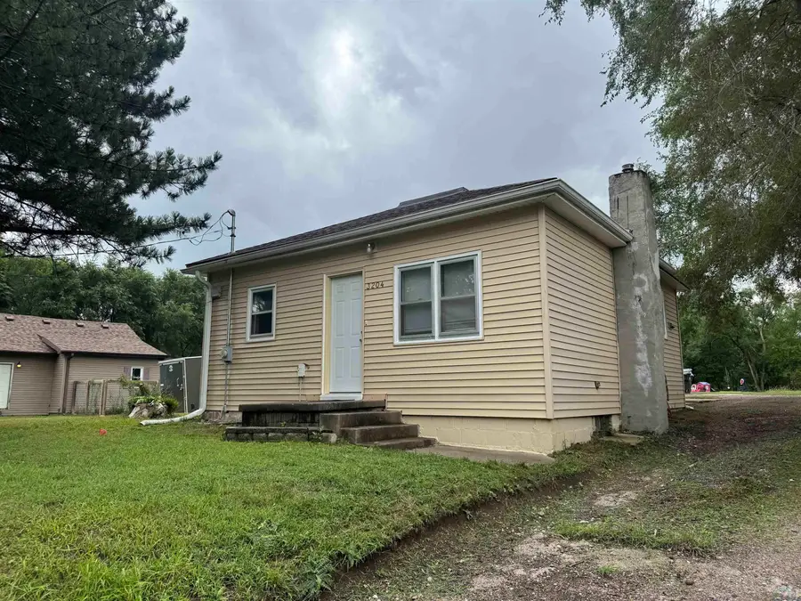 3204 14th St., Sioux City, IA 51105 - #2