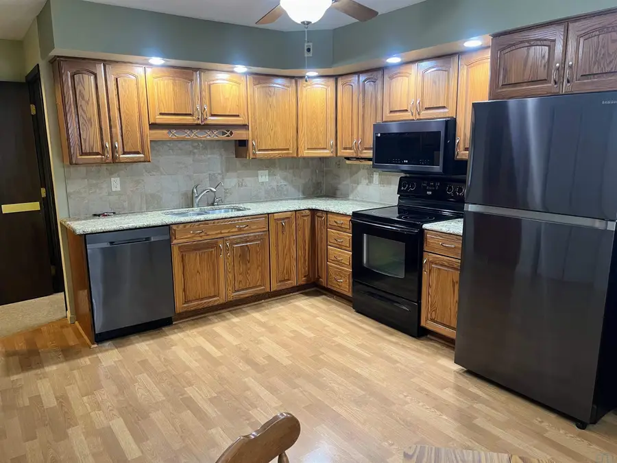 3414 PAWNEE PL, Sioux City, IA 51104 - #2