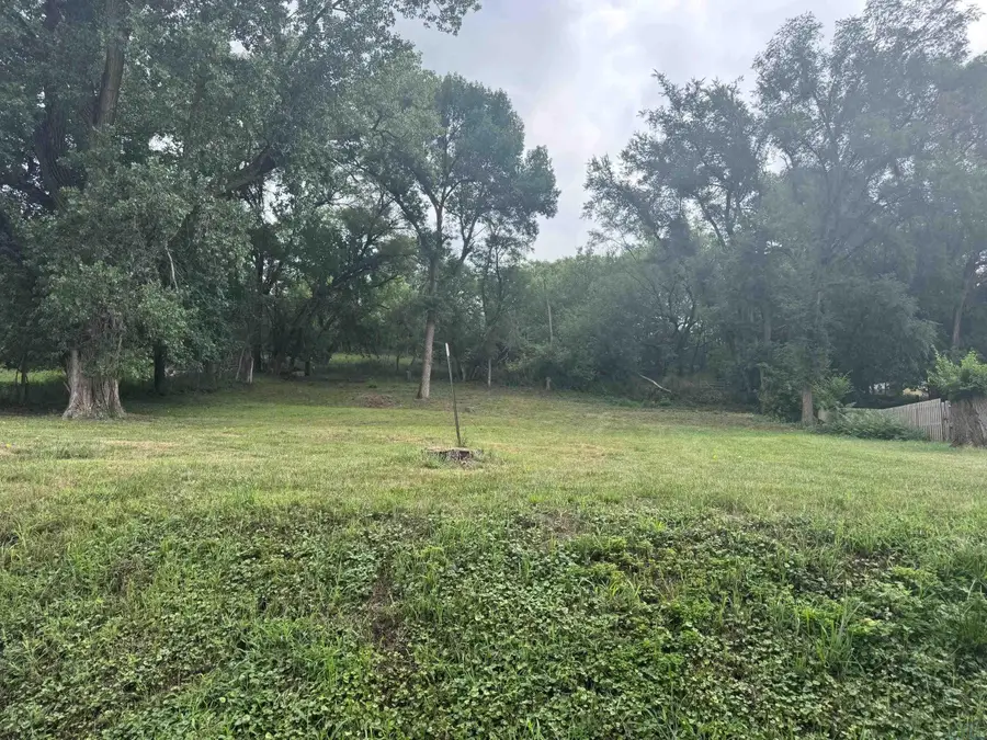 1410 BURTON ST, Sioux City, IA 51103 - #3