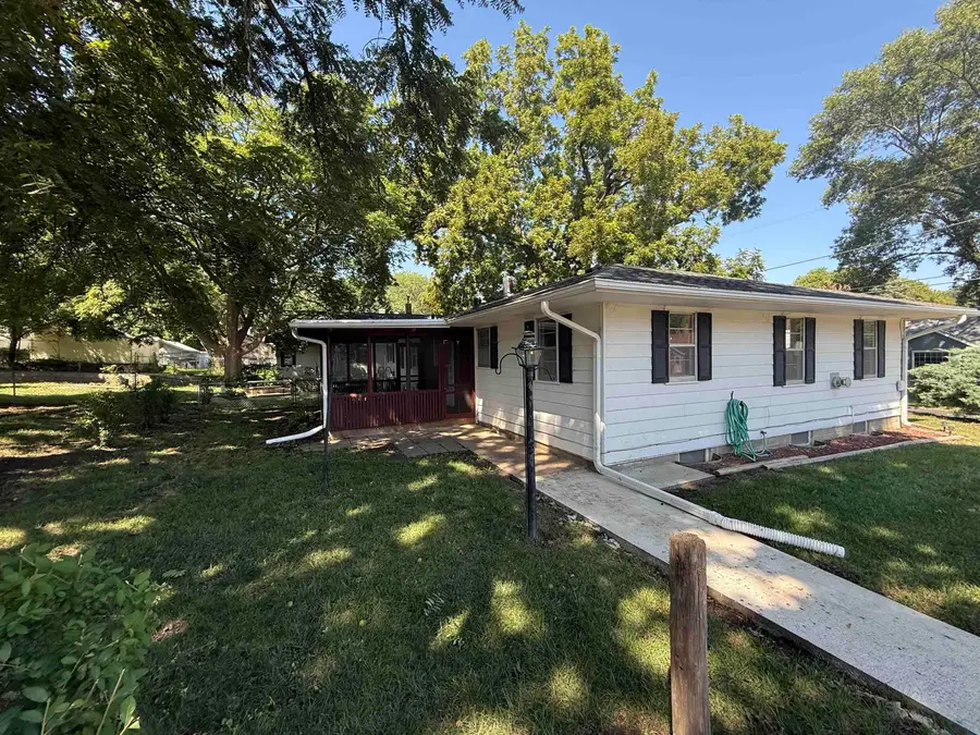 2000 W Horne Ave, Sioux City, IA 51103 - #2