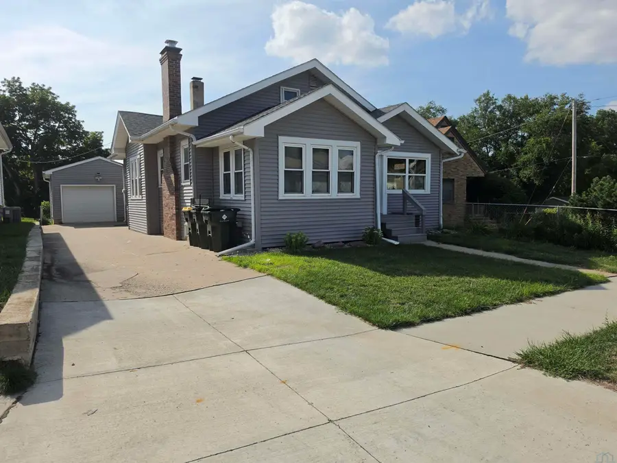 505 S Rustin Street, Sioux City, IA 51106 - #2