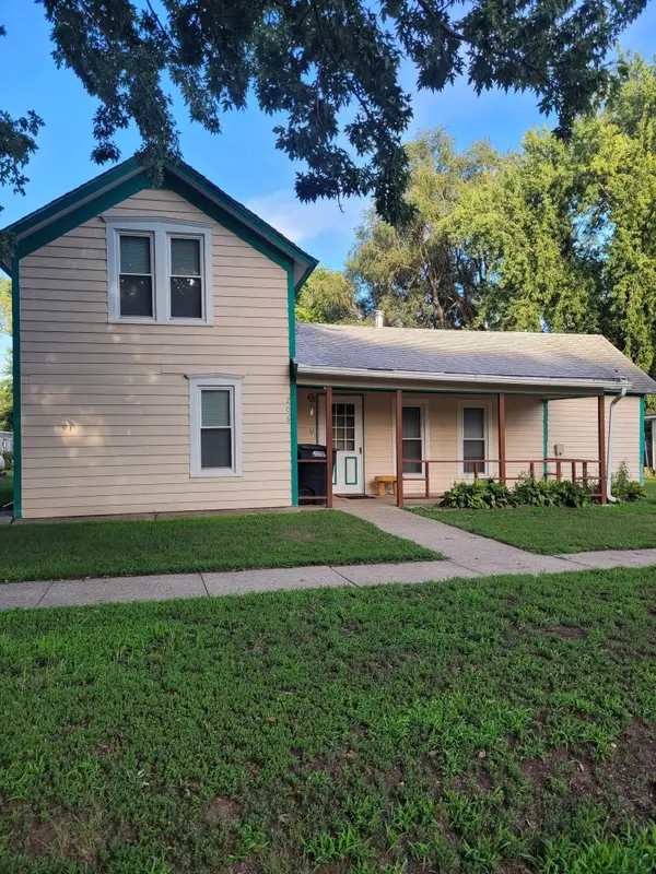 206 Elm Street, Correctionville, IA 51016