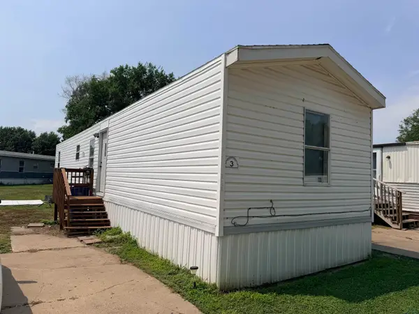 911 E Duke St. #3, Vermillion, SD 57069