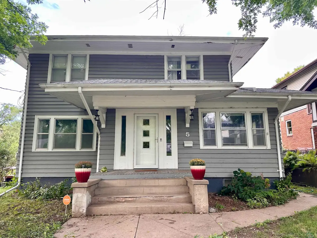 5 STEWART AVE, Sioux City, IA 51104 - #1