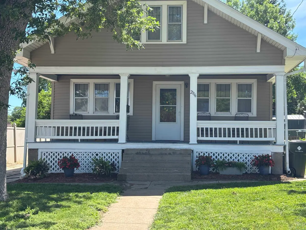 2116 S Paxton St, Sioux City, IA 51106 - #1