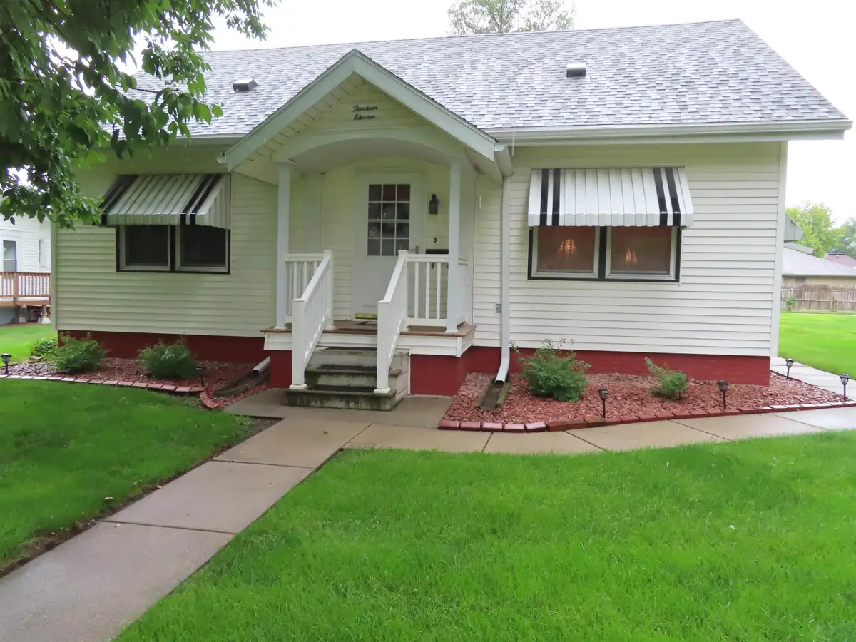 1311 10th Street, Onawa, IA 51040 - #1