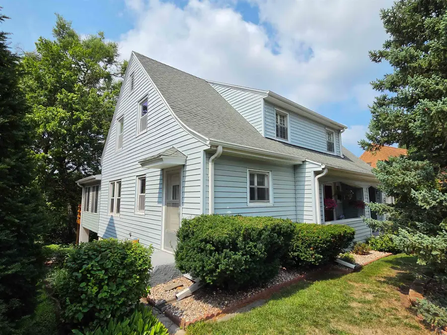 2911 Sunset Circle, Sioux City, IA 51104 - #2