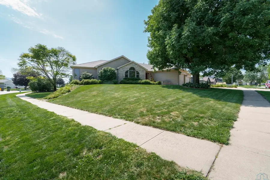 4850 MEADOW LARK LN, Sioux City, IA 51106 - #2