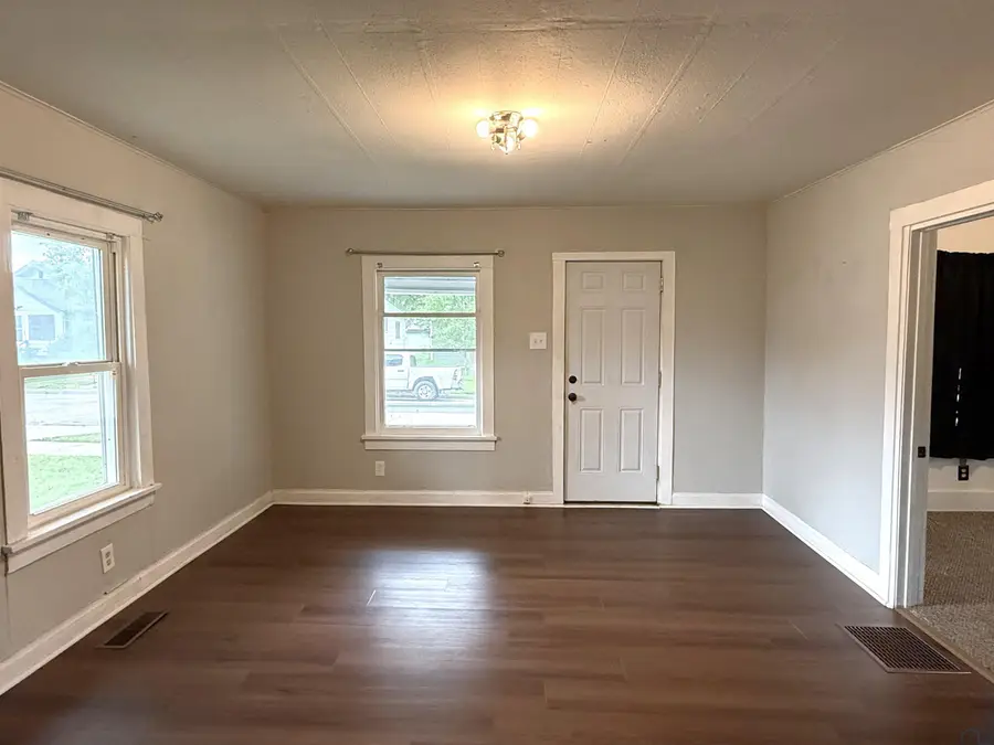 2101 Fairbanks St., Sioux City, IA 51109 - #2