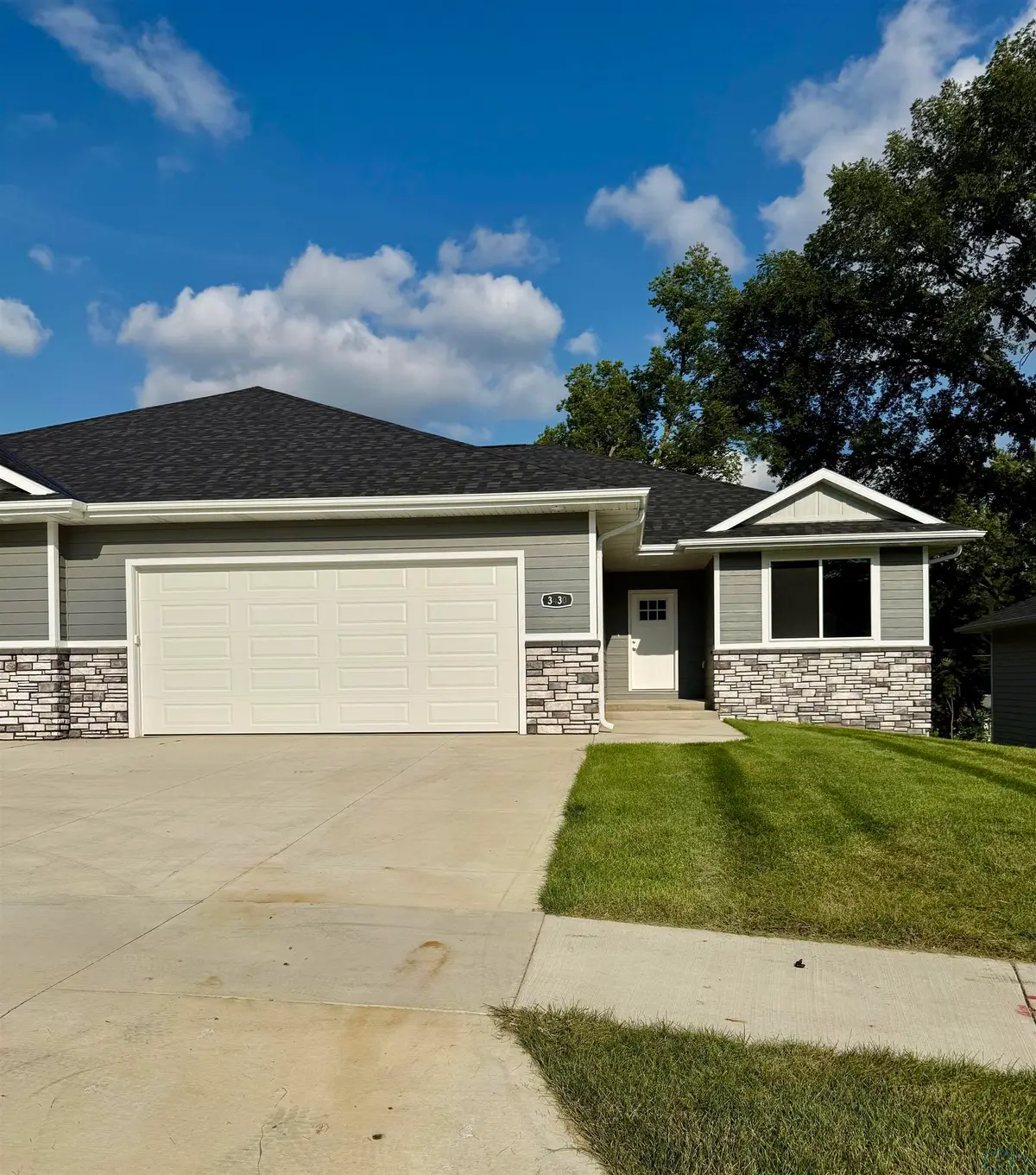 3430 Lafayette Court, Sioux City, IA 51104 - #1