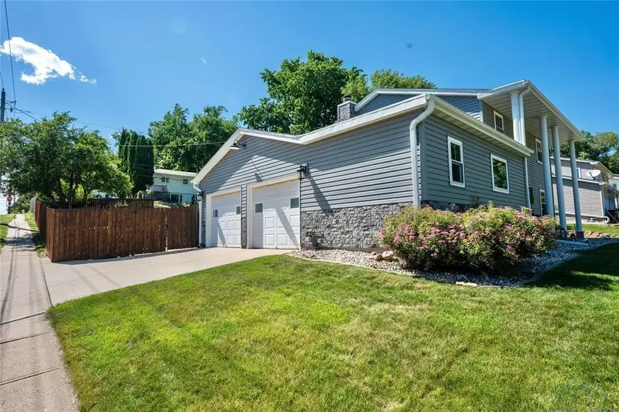 3601 PAWNEE PL, Sioux City, IA 51104 - #3