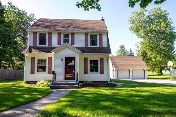 203 3RD AVE NW, Pocahontas, IA 50574