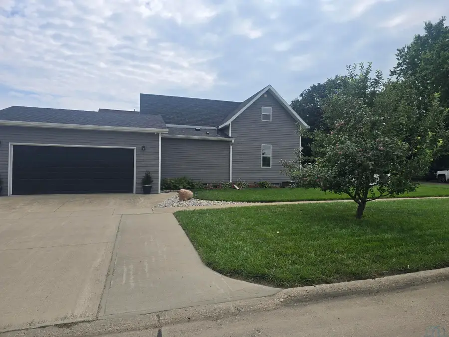 203 Madison St., Remsen, IA 51050 - #2