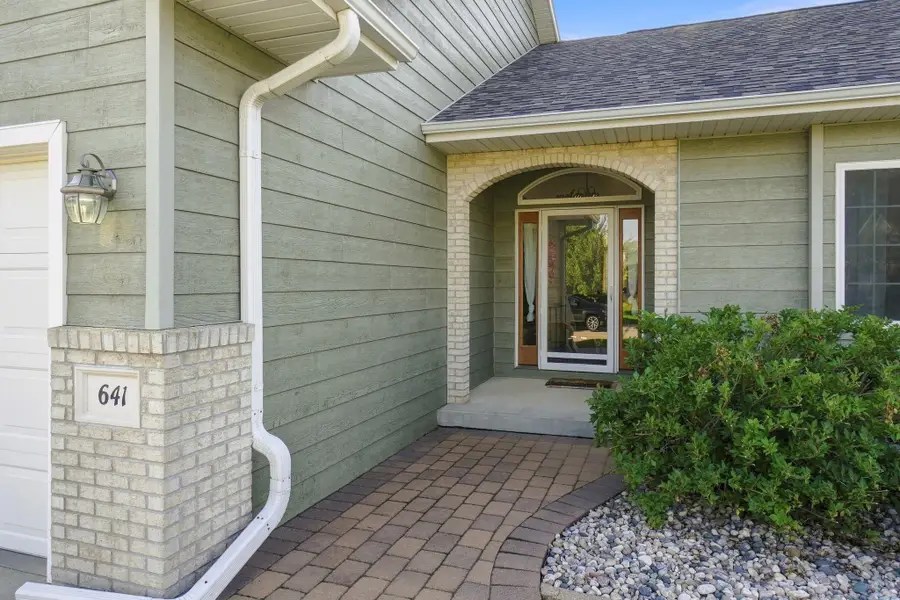 641 Hawk Circle, Dakota Dunes, SD 57049 - #3