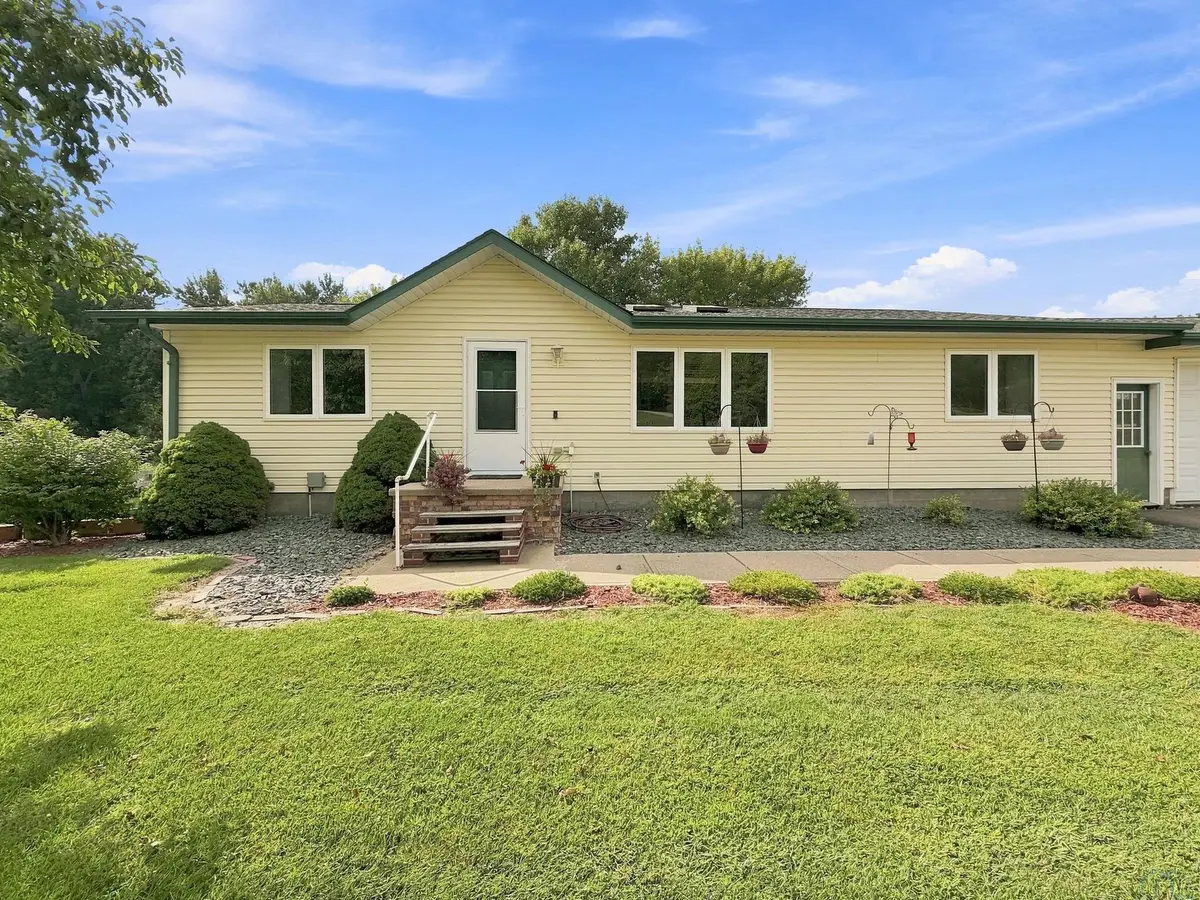 1805 Glen Ellen Road, Sioux City, IA 51106 - #1
