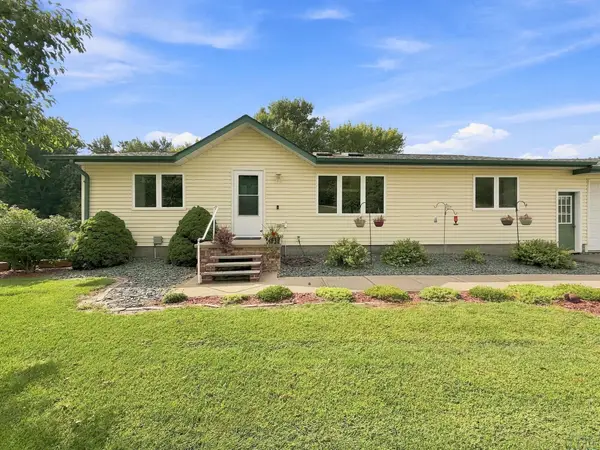 1805 Glen Ellen Road, Sioux City, IA 51106
