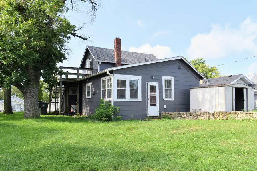 3119 Garretson Ave, Sioux City, IA 51106 - #2