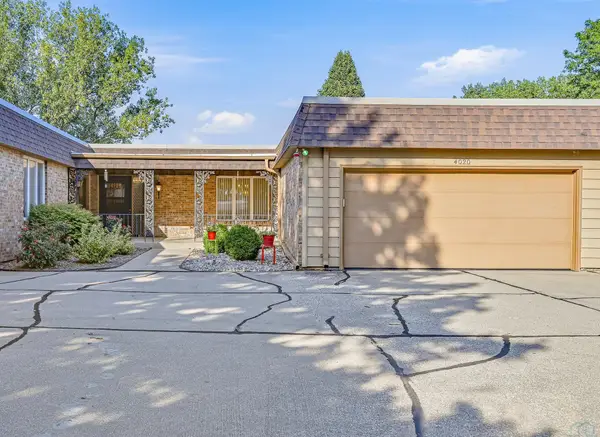 4020 Hiawatha W, Sioux City, IA 51104
