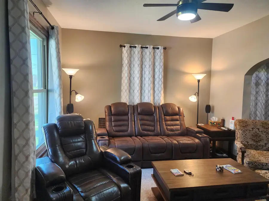 1308 Hill Avenue, Sioux City, IA 51104 - #3