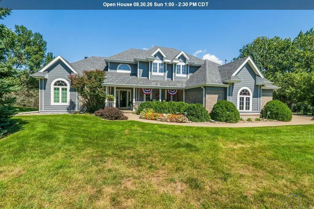 105 W 34th Street, Sioux City, IA 51104 - #1