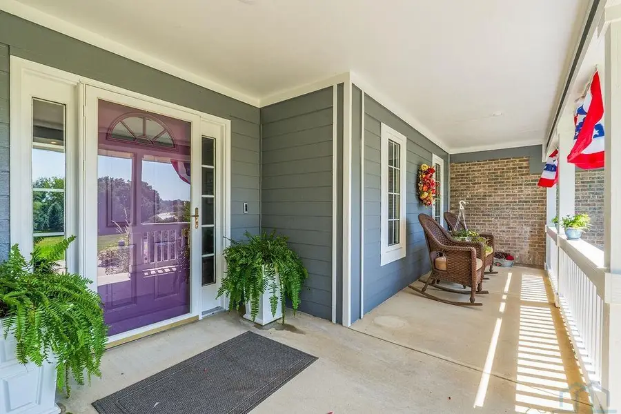 105 W 34th Street, Sioux City, IA 51104 - #3