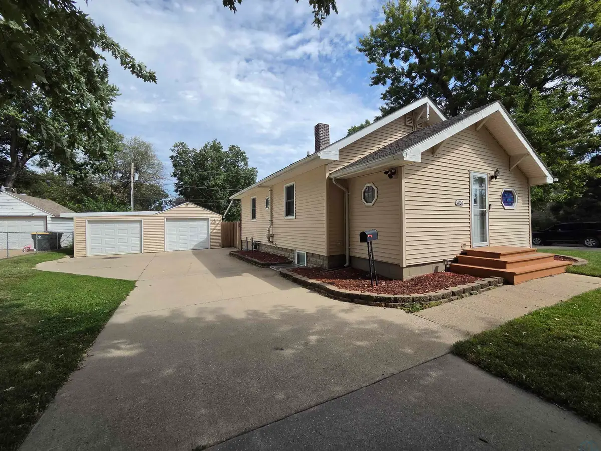 4000 Jefferson St., Sioux City, IA 51108 - #1